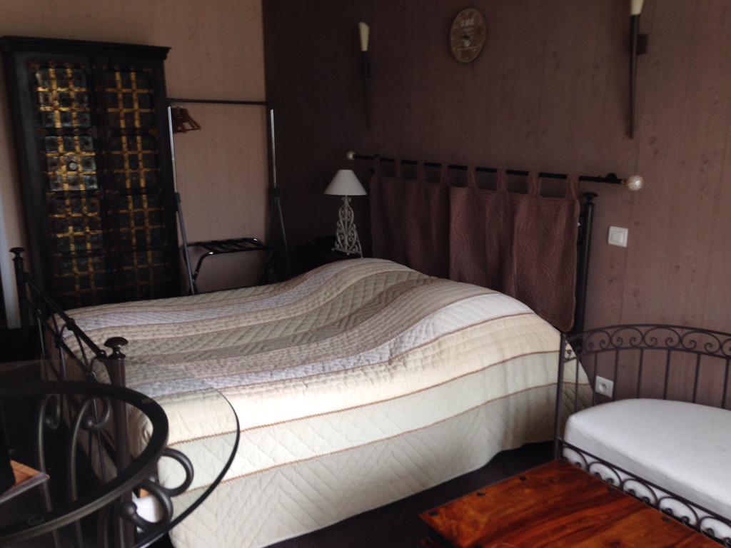 L'Epicurien Hotel Saint-Nicolas-de-Port Cameră foto