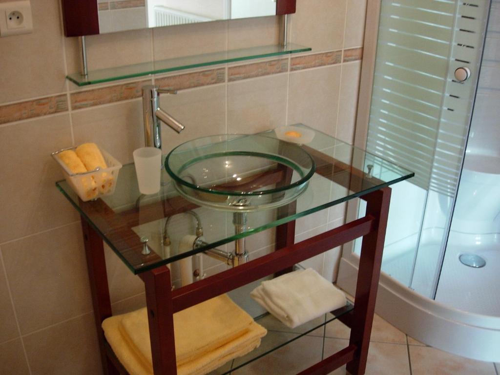 L'Epicurien Hotel Saint-Nicolas-de-Port Cameră foto